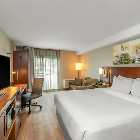 Comfort Inn Airport Winnipeg Exterior photo