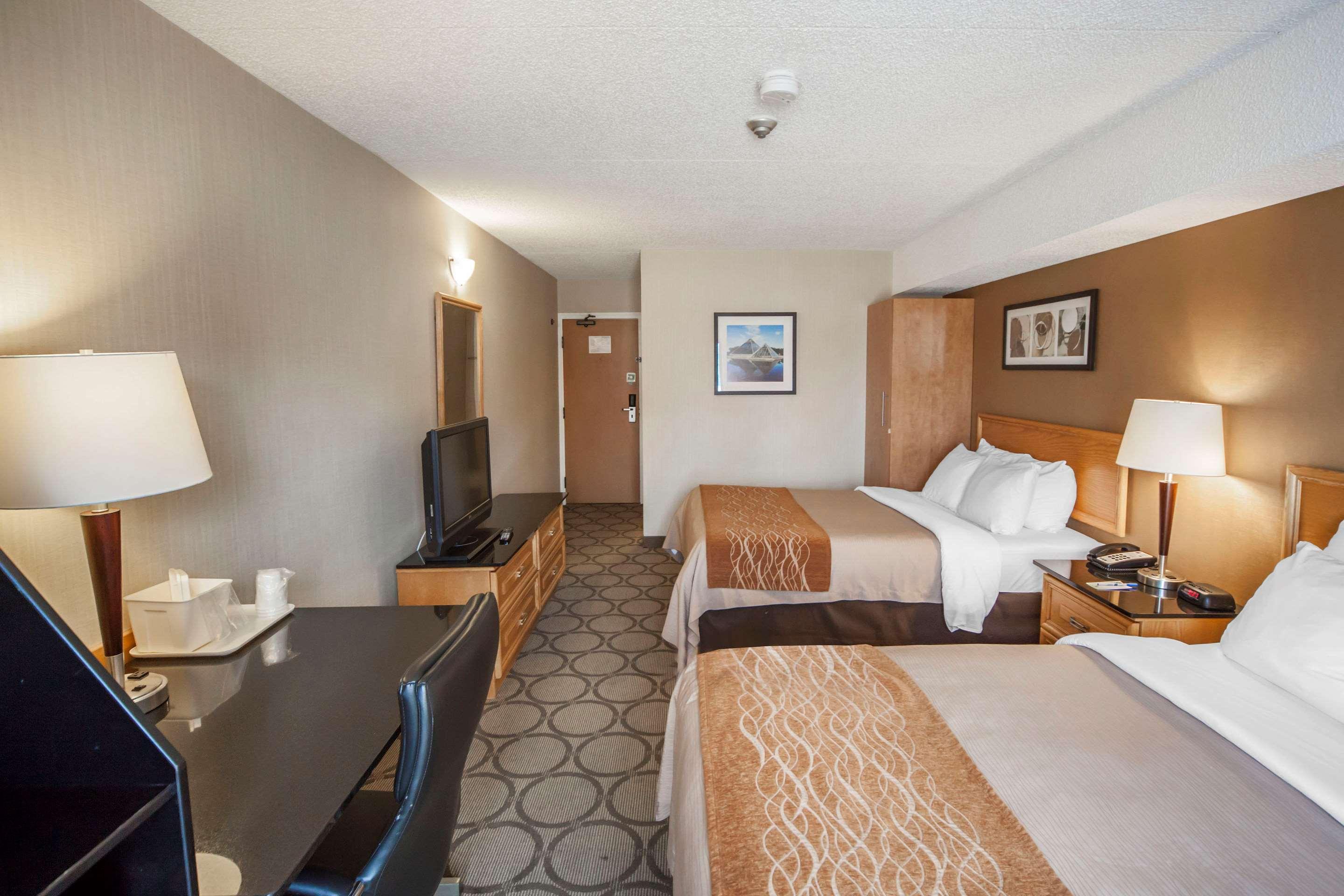 Comfort Airport 3*