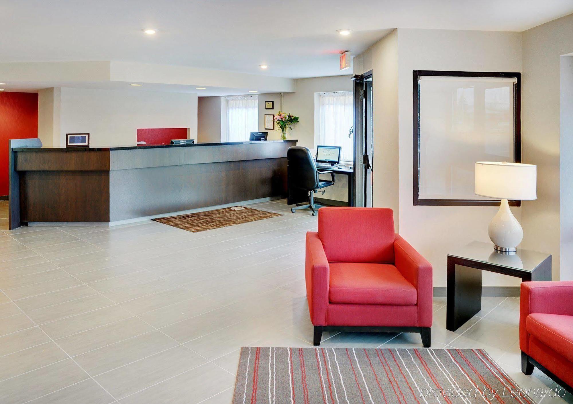 Comfort Airport Inn 3*